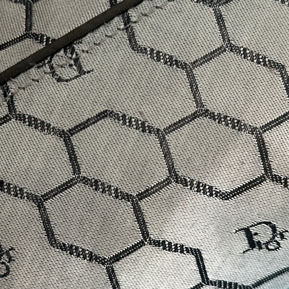 💄Vintage Dior Cosmetic Bag💄 - Picture 11 of 15